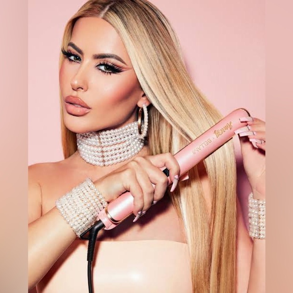 1” FlatIron LIMITED EDITION AMREZY x BELLAMI Pink Professional Digital Iron